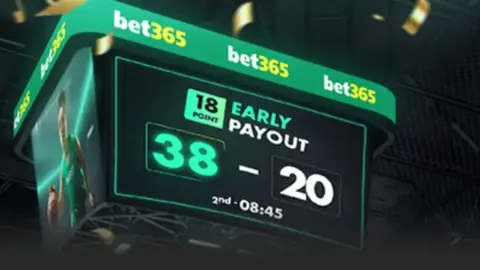 上海海港击败长春亚泰，冯劲进球立功